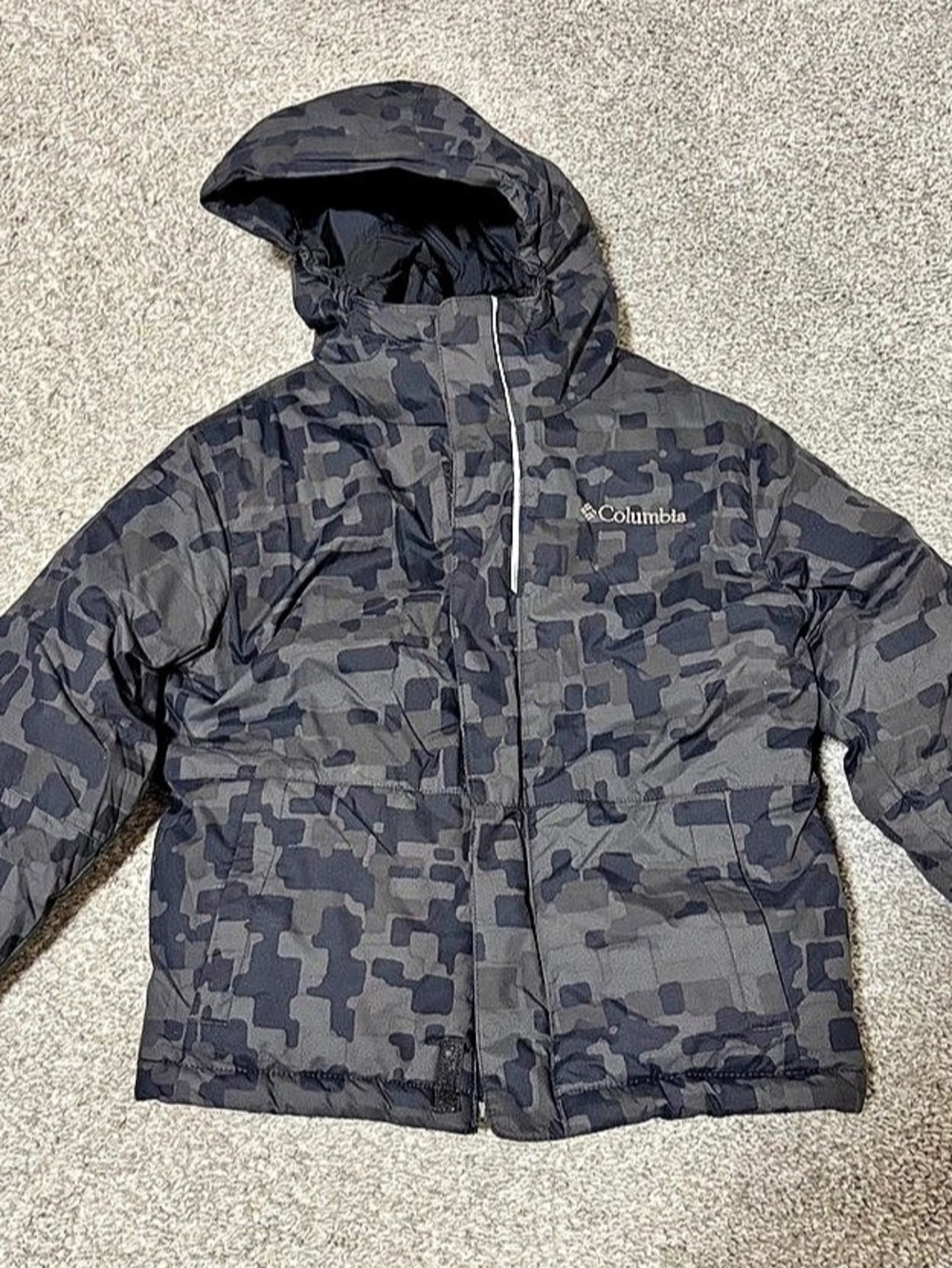 Columbia Boys XXS Camo Puffer Jacket